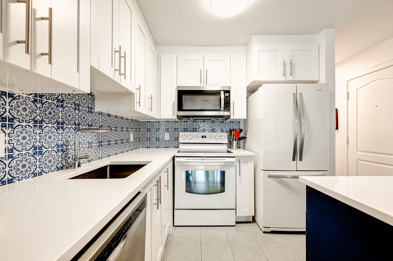 2078 Rue Lespérance, Montréal – App 102 (4) – Copy